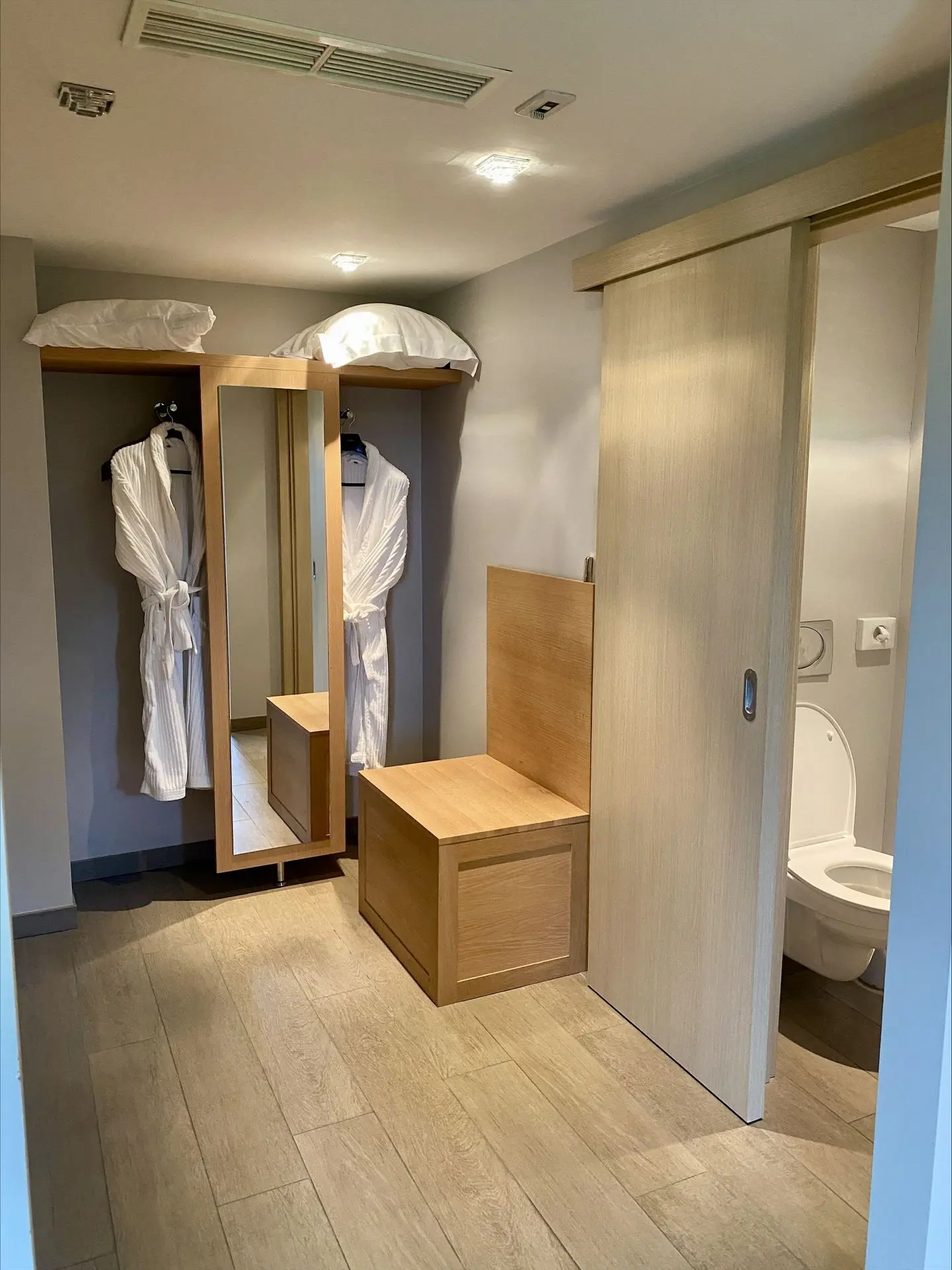 Chambre hotel Thimiter Clermont